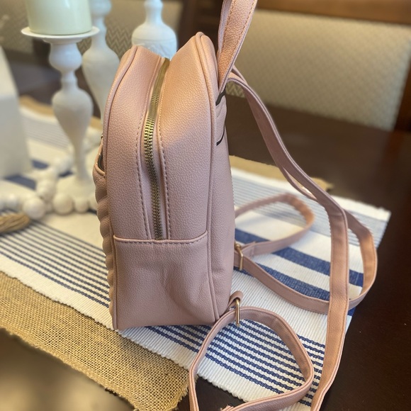 Dusty Pink Faux Leather Small Quilted Backpack NWOT - Picture 4 of 13